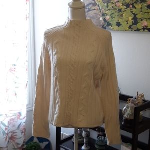 Cream cable knit sweater by Arizona size xl
